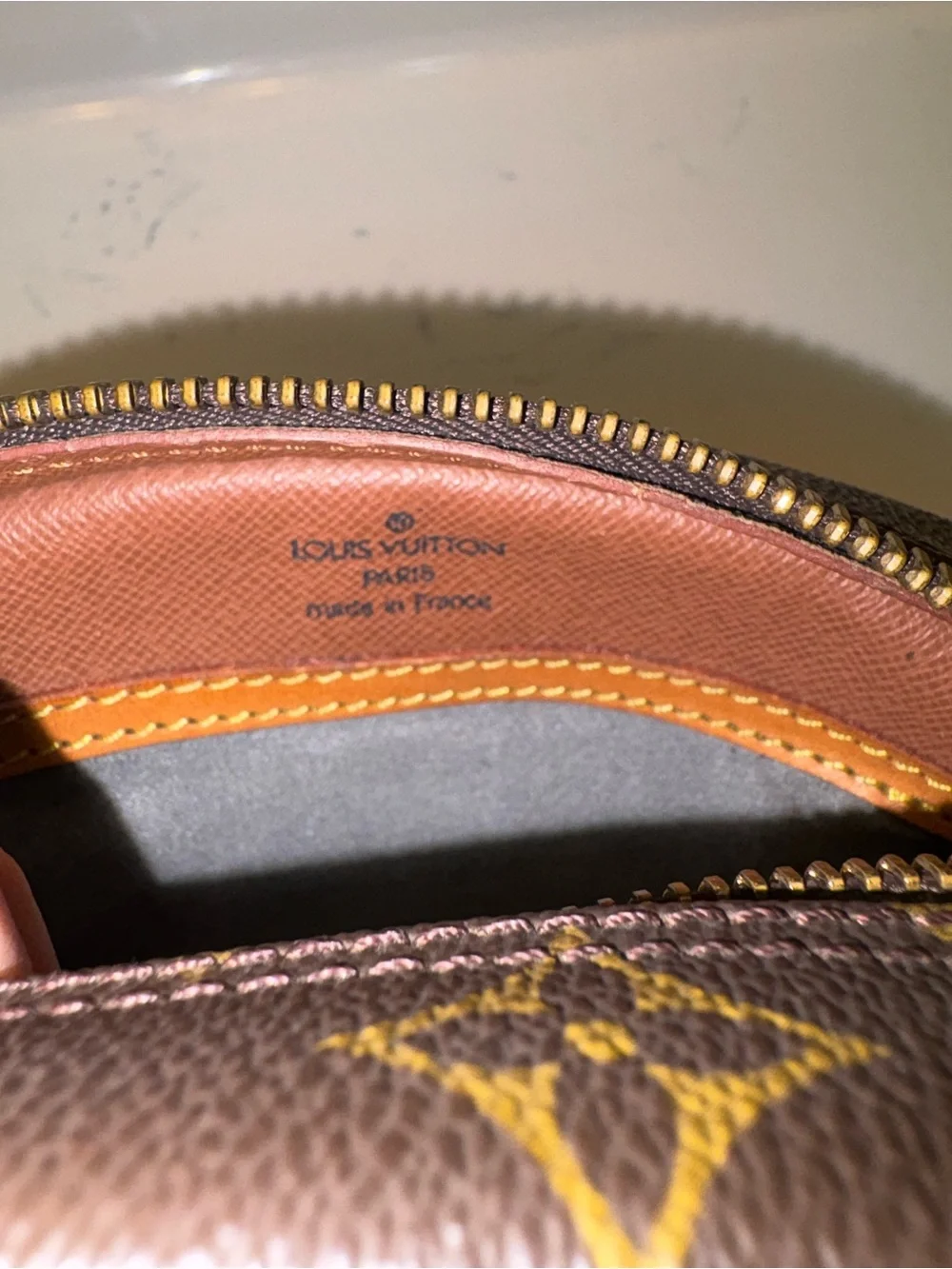 Louis Vuitton Blois Monogram Brown Crossbody NO0977 - Authentic